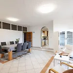 Ferienhaus House Rose With Garden And Pool Ljubač