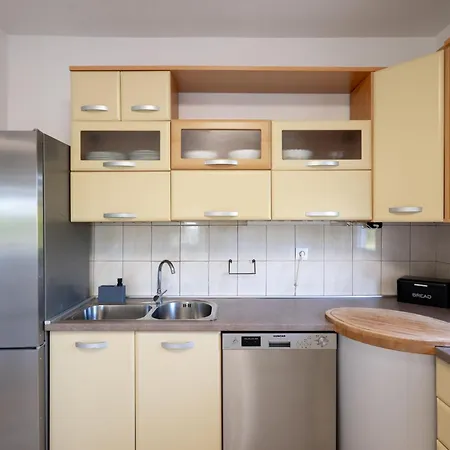 別荘 House Rose With Garden And Pool *