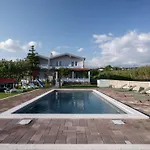 House Rose With Garden And Pool * Ljubač
